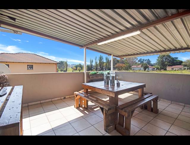 2 BEDROOM FREEHOLD FOR SALE IN RAND COLLIERIES